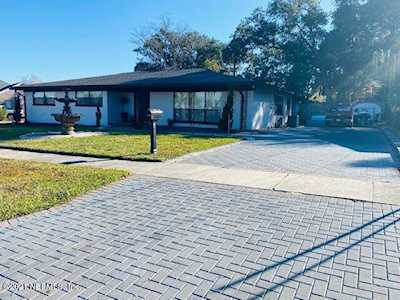 4143 Bess Rd Jacksonville, FL 32277