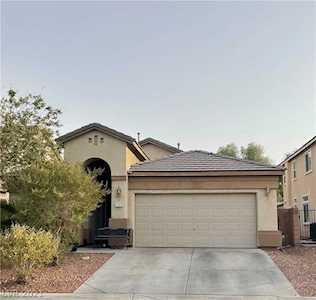 1935 Tanner Valley Circle Las Vegas, NV 89123