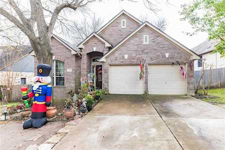 1636 Payton Falls DR Austin, TX 78754