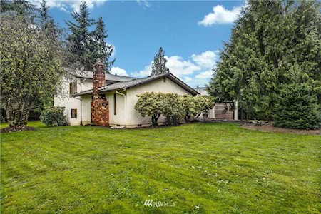 204 Dennis Way Monroe, WA 98272