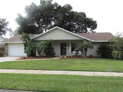 233 Foxcroft Dr W Palm Harbor, FL 34683
