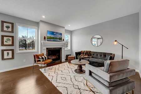 4286 Corn Silk Lane Woodbury, MN 55129