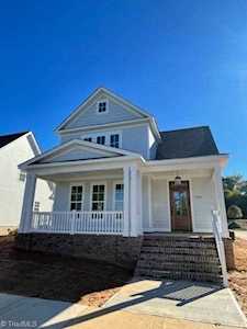 1574 Autumn Park Circle Winston Salem, NC 27106