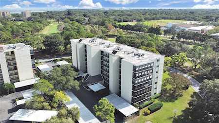 2900 Cove Cay Dr #1E Clearwater, FL 33760