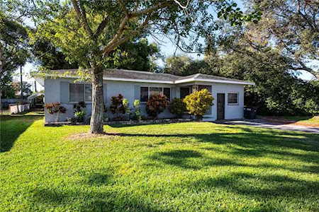 510 Virginia Ln Clearwater, FL 33764