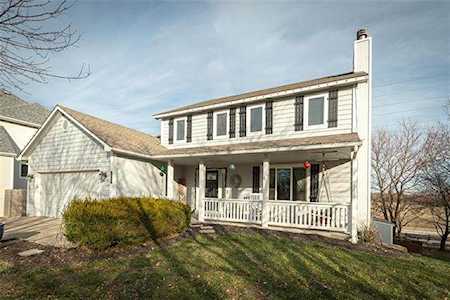 2932 Prairie Ct Lawrence, KS 66046