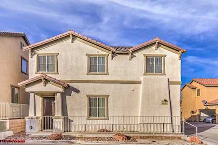 9816 Twilight Walk Ave Las Vegas, NV 89149