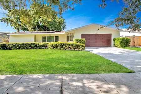 2421 Glenann Dr Clearwater, FL 33764
