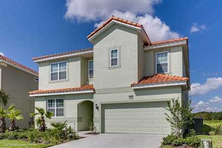 6056 Broad Oak Dr Davenport, FL 33837