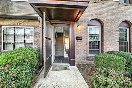 1840 Progress Ln Charlotte, NC 28205