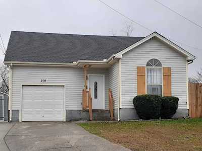 206 Babe Ruth Cv La Vergne, TN 37086