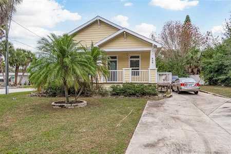 606 River Village Dr Tarpon Springs, FL 34689