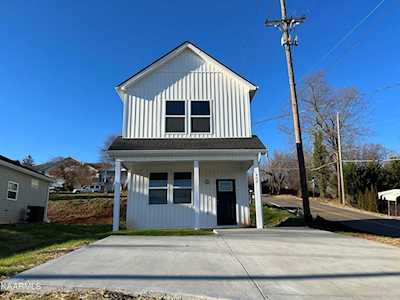 800 W Oak Hill Ave Knoxville, TN 37921