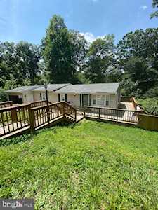 26827 Valley Circle Mechanicsville, MD 20659