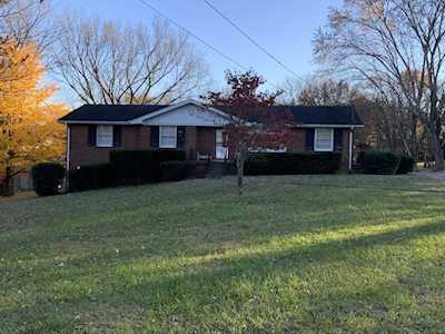 102 Graycroft Ct Madison, TN 37115