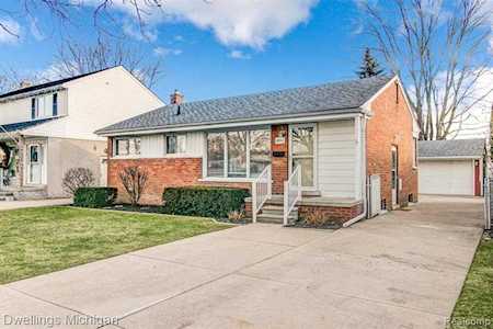 28751 N Florence St Garden City, MI 48135