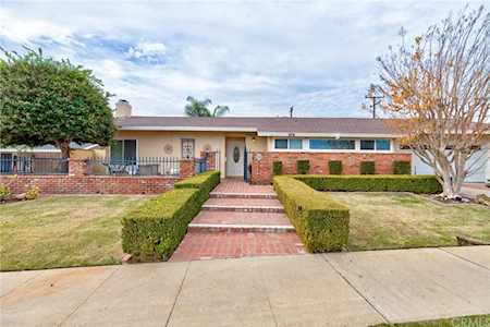 606 S Loretta Dr Orange, CA 92869