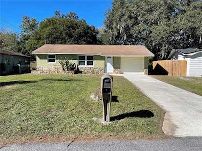 6837 Medlar Dr New Port Richey, FL 34653