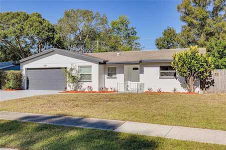 1586 Linwood Dr Clearwater, FL 33755