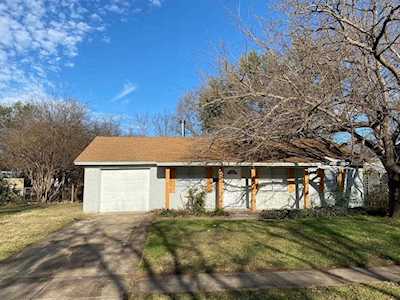 340 Christie Avenue Everman, TX 76140