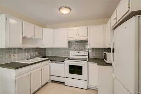 650 S Alton Way #9C Denver, CO 80247