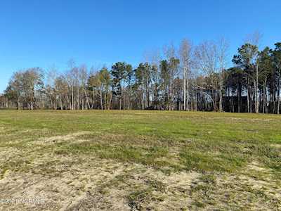 20 W Scarborough Court Hampstead, NC 28443
