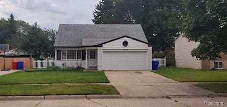17542 Arlene 17542 Arlene Fraser, MI 48026