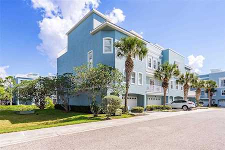1197 Flying Fish Ln Tarpon Springs, FL 34689