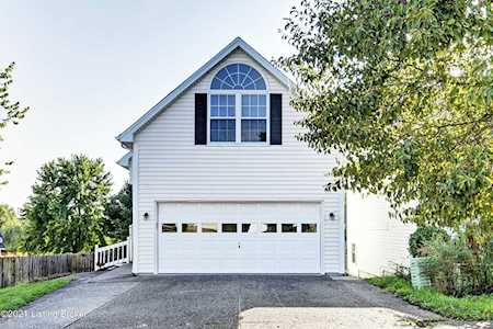 4101 Mimosa View Dr Louisville, KY 40299