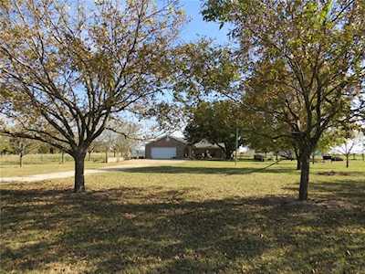 169 Elm Creek RD Rockdale, TX 76567