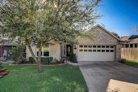 6805 Debcoe DR Austin, TX 78749