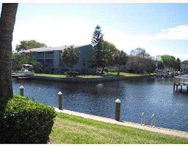 374 Moorings Cove Dr #6d Tarpon Springs, FL 34689