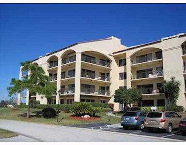 244 Mariner Dr Tarpon Springs, FL 34689