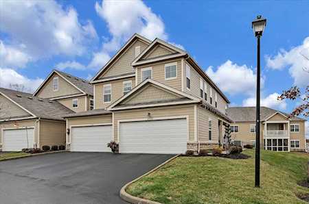3715 Birkland Circle Lewis Center, OH 43035