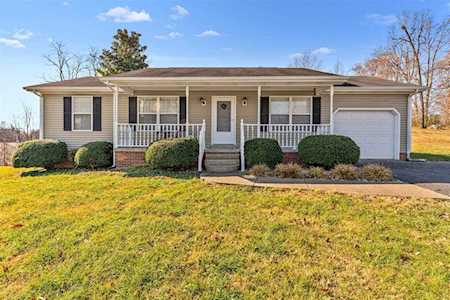 95 Southern Living Drive Scottsville, KY 42164