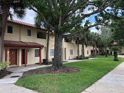 10260 Turkey Lake Rd #152 (A-32) Orlando, FL 32819