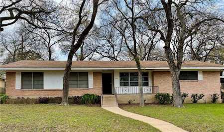 4018 Vineland DR Austin, TX 78722