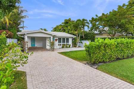 101 NE 11th Street Delray Beach, FL 33444
