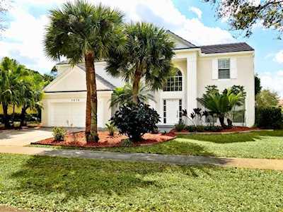 3870 Sabal Lakes Road Delray Beach, FL 33445