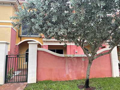 2993 NW 35th Terrace Lauderdale Lakes, FL 33311