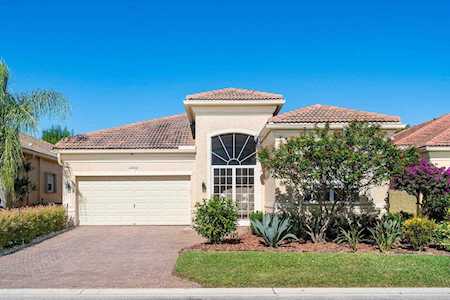 15303 Fiorenza Circle Delray Beach, FL 33446