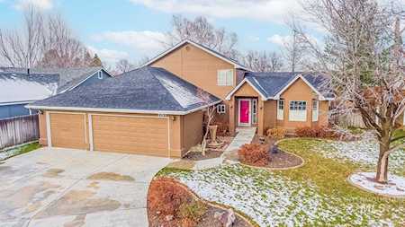 2767 N Snow Goose Way Meridian, ID 83646