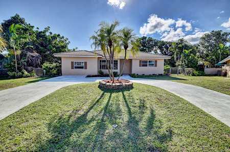 250 NE 27th Court Boca Raton, FL 33431