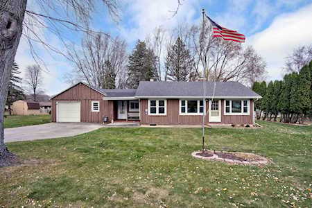 1686 Cormier Rd Green Bay, Village of Ashwaubenon, WI 54313
