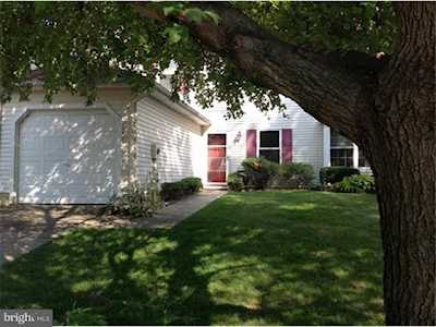 44 Country Ln Westampton, NJ 08060