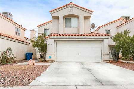 1432 Padre Bay Dr Las Vegas, NV 89108