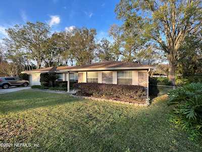 1571 Sungrain Ct Jacksonville, FL 32221