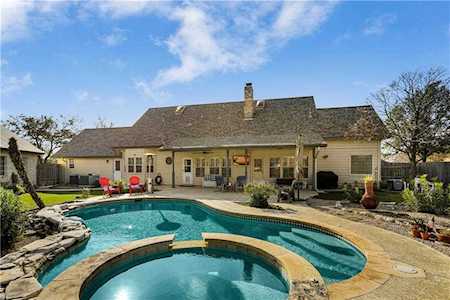 30704 Berry Creek DR Georgetown, TX 78628