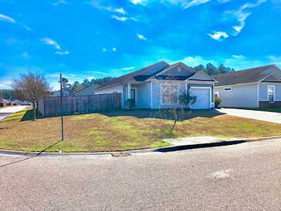 100 Deerpath Trl Summerville, SC 29486