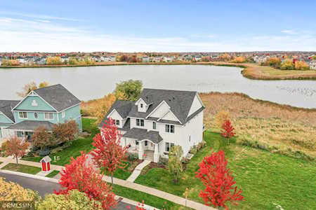 11728 E Laketowne Drive Albertville, MN 55301
